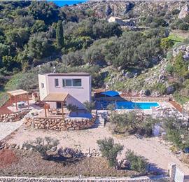 3 bedroom villa with pool, near Scopello, sleeps 6